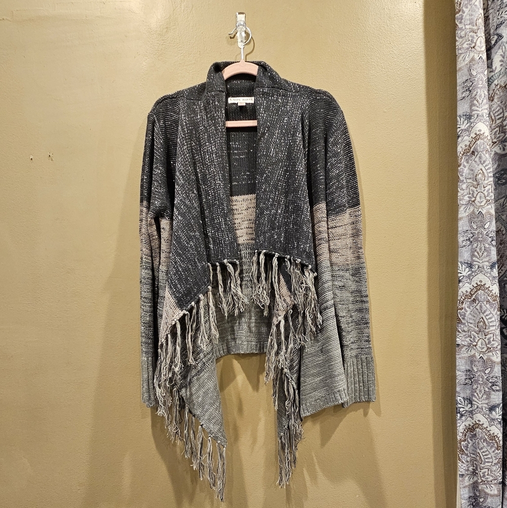 Knox Rose Fringed Gray Open Front Cardigan Sweater